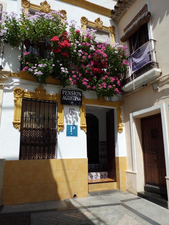 Pensión Agustina *