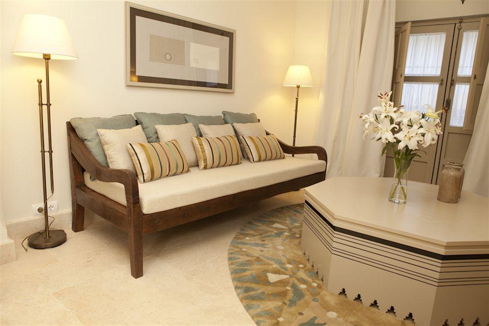 Balcón De Hotel 4*