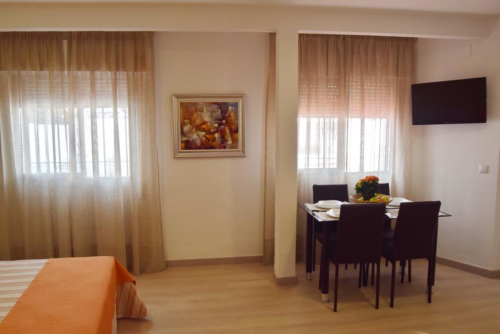 Cespedescinco Apartamento *