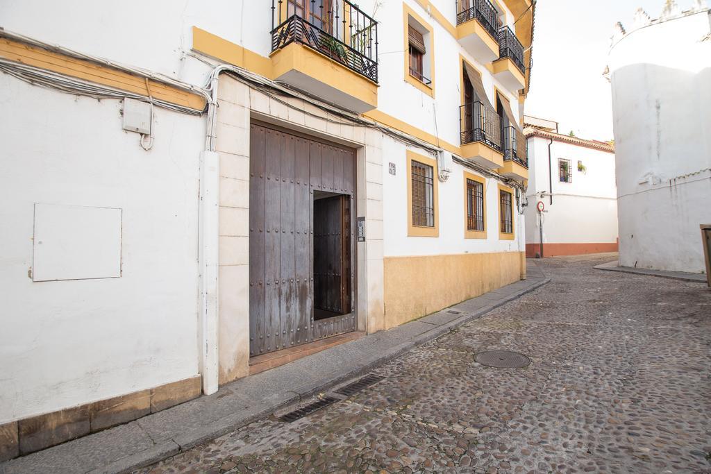Plaza Abades 7 * Córdoba