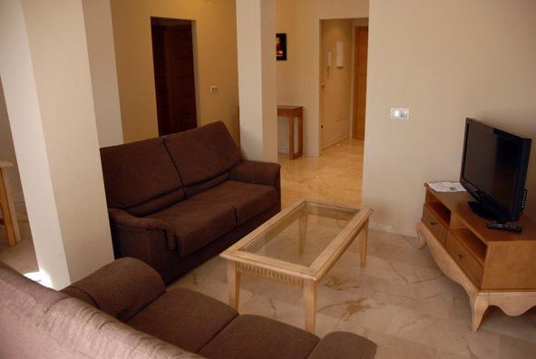 Turisticos La Castilleja Apartment *