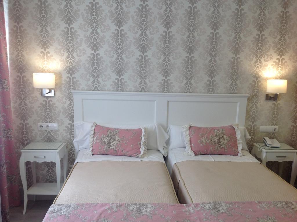 Selu Hotel 3*