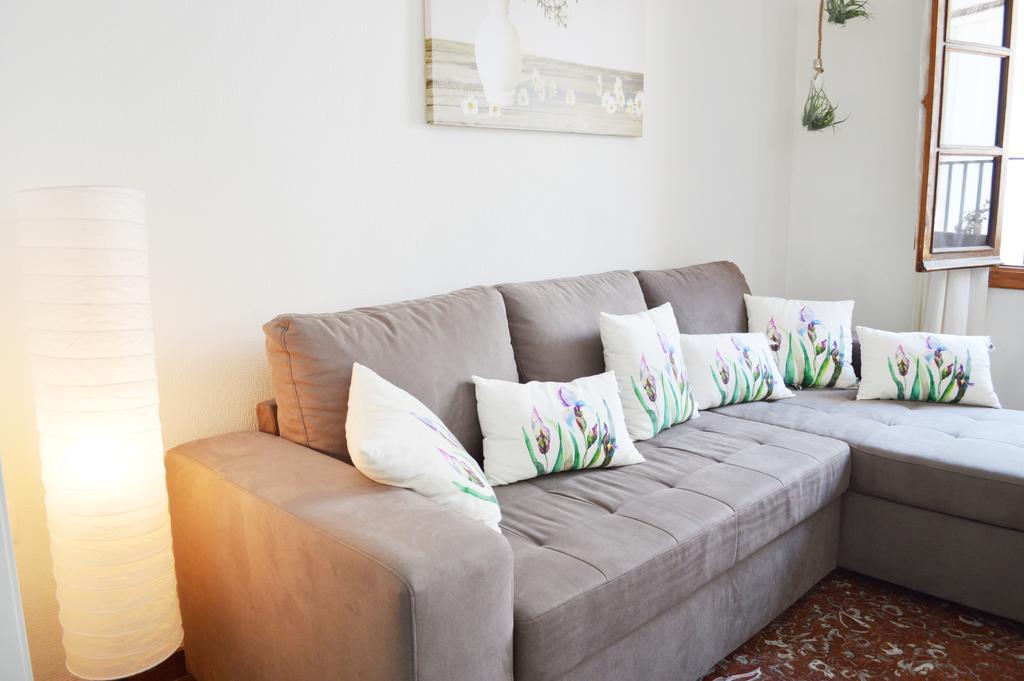 Bonito Junto Al Palacio De Viana Apartamento