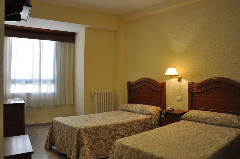 Hotel Riviera Cordoba