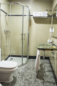 Hotel De Faroles 2*