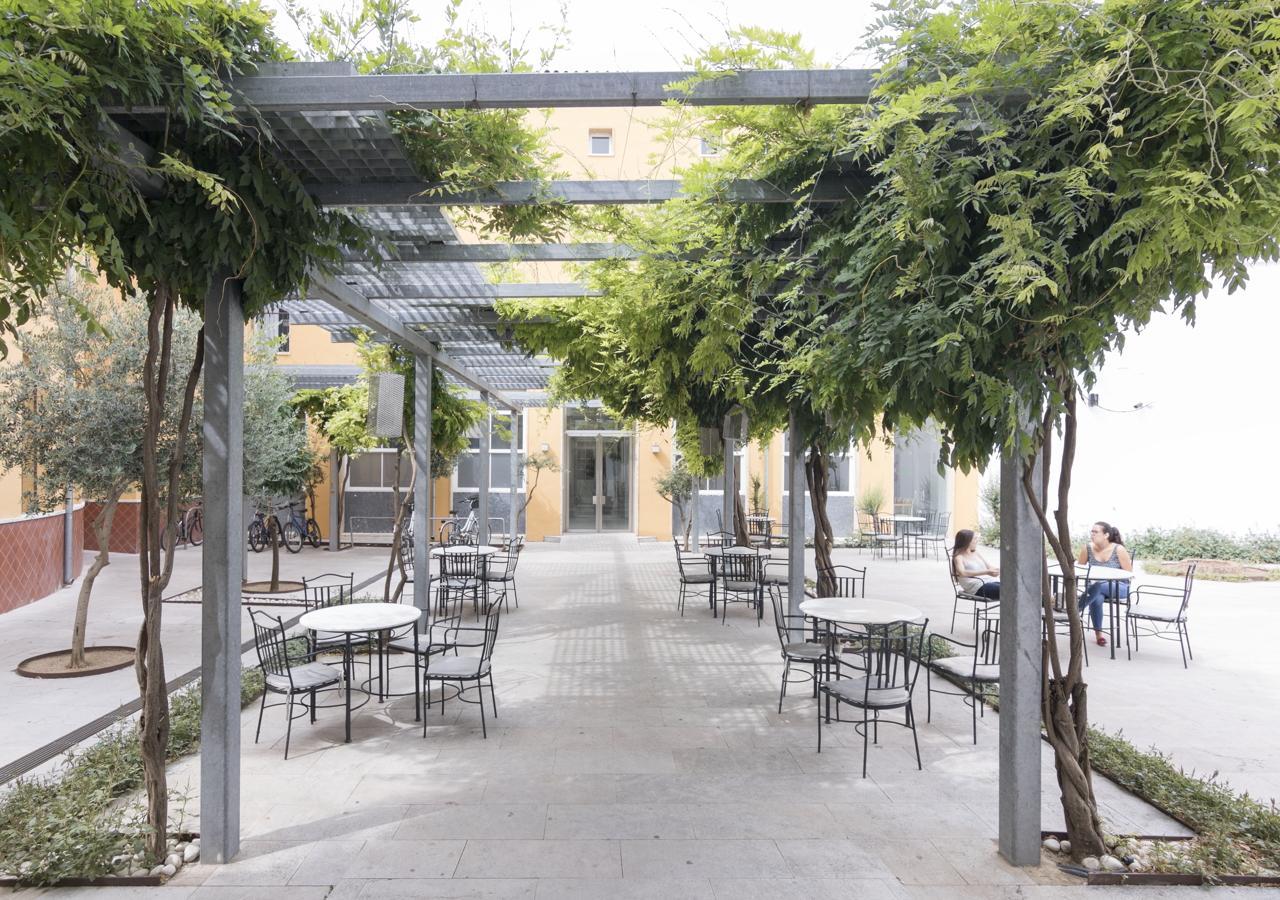 Inturjoven Hostel