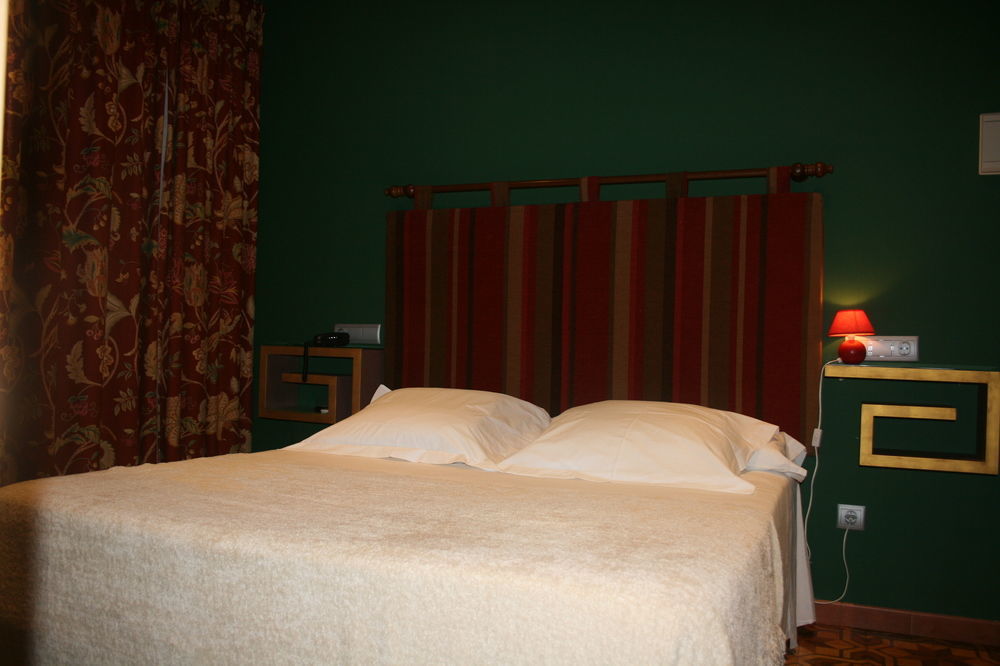 Conde De Cardenas 2* Cordoba