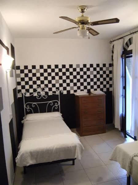 Hostal Funky By Arc House Guest house 2*