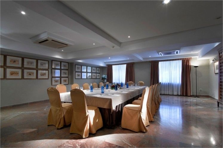 De 4* Córdoba