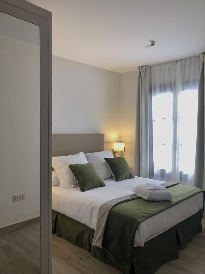 Aparthotel La De Pilar 3*