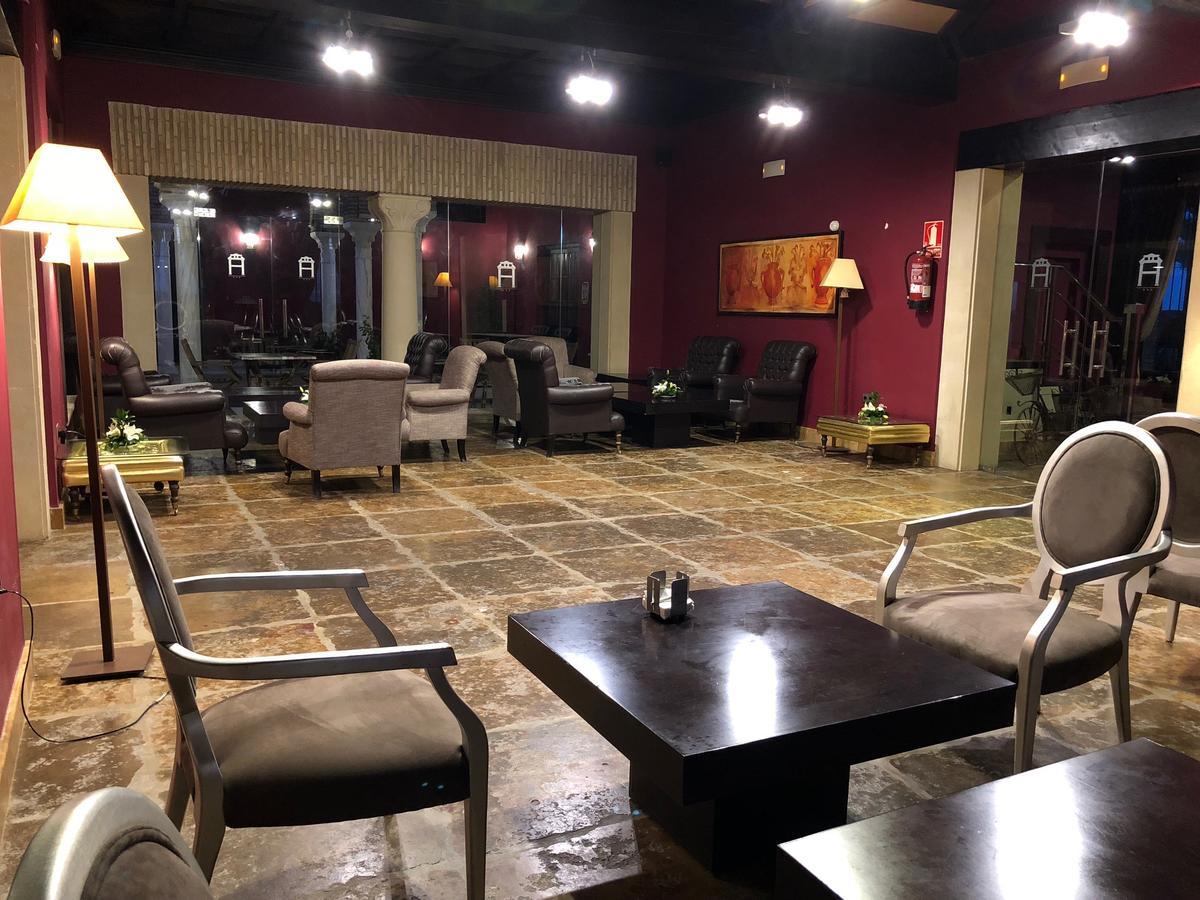 Hotel Atalaya De La Campina 3*
