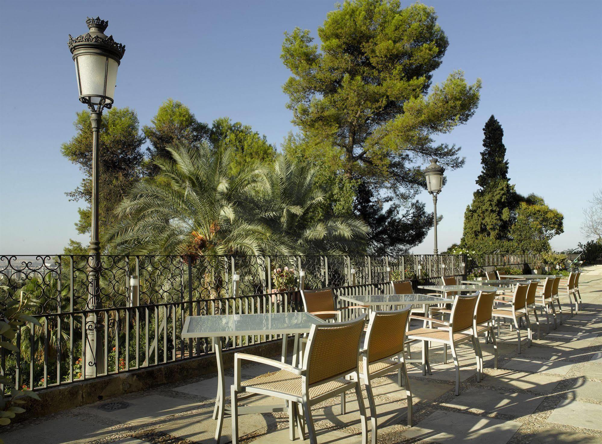 De Hotel 4*