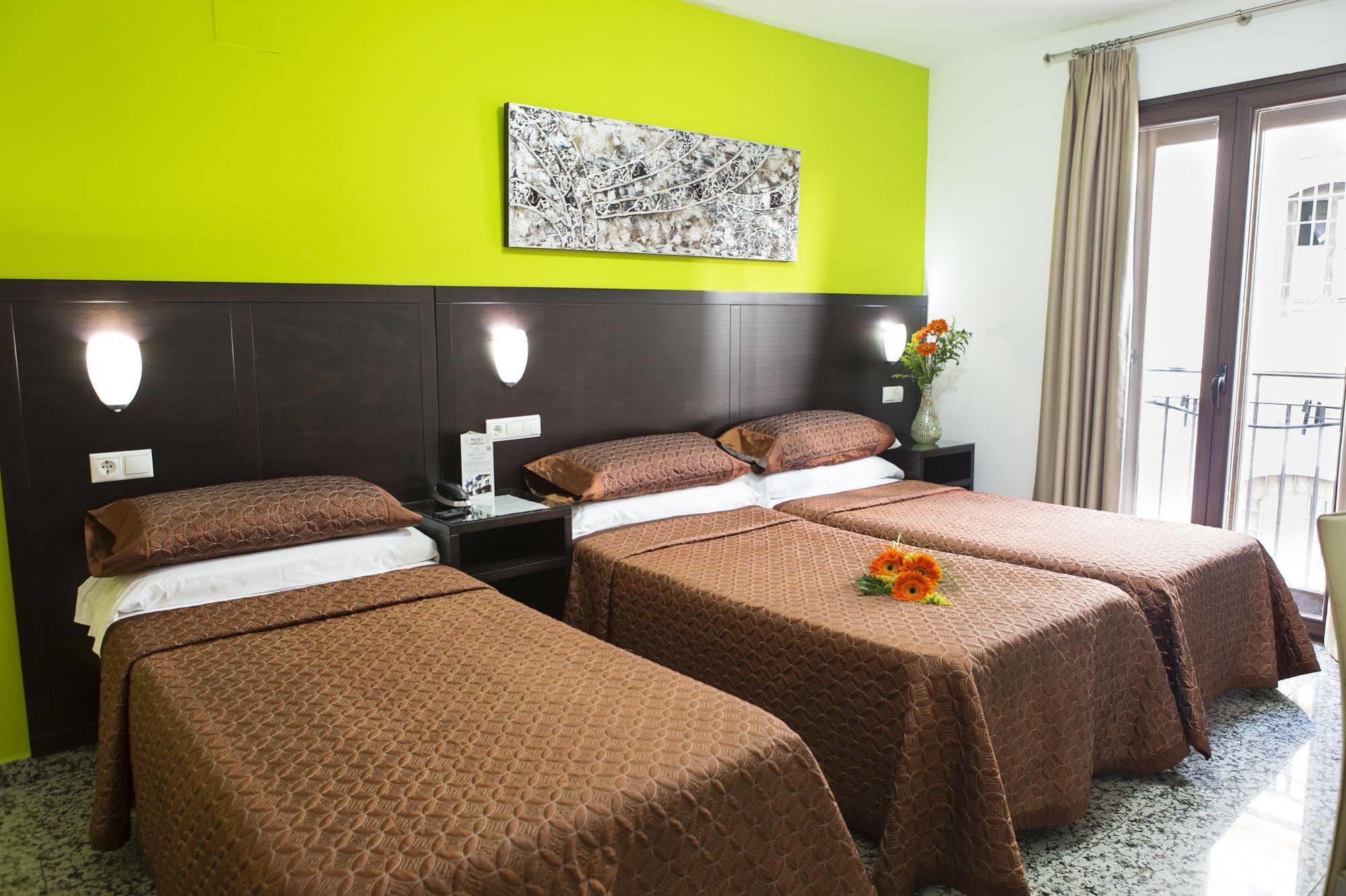 Hotel De Faroles 2*