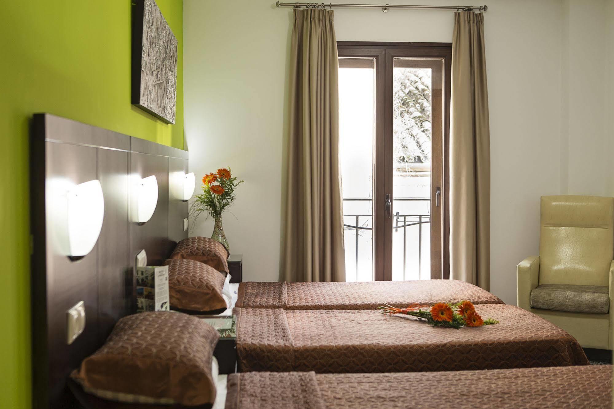 Hotel De Faroles 2*