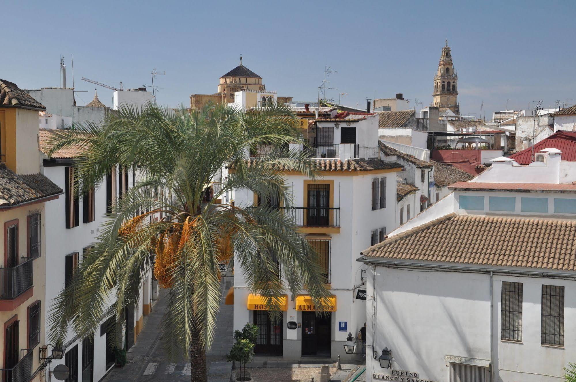 Almanzor Pensión Córdoba