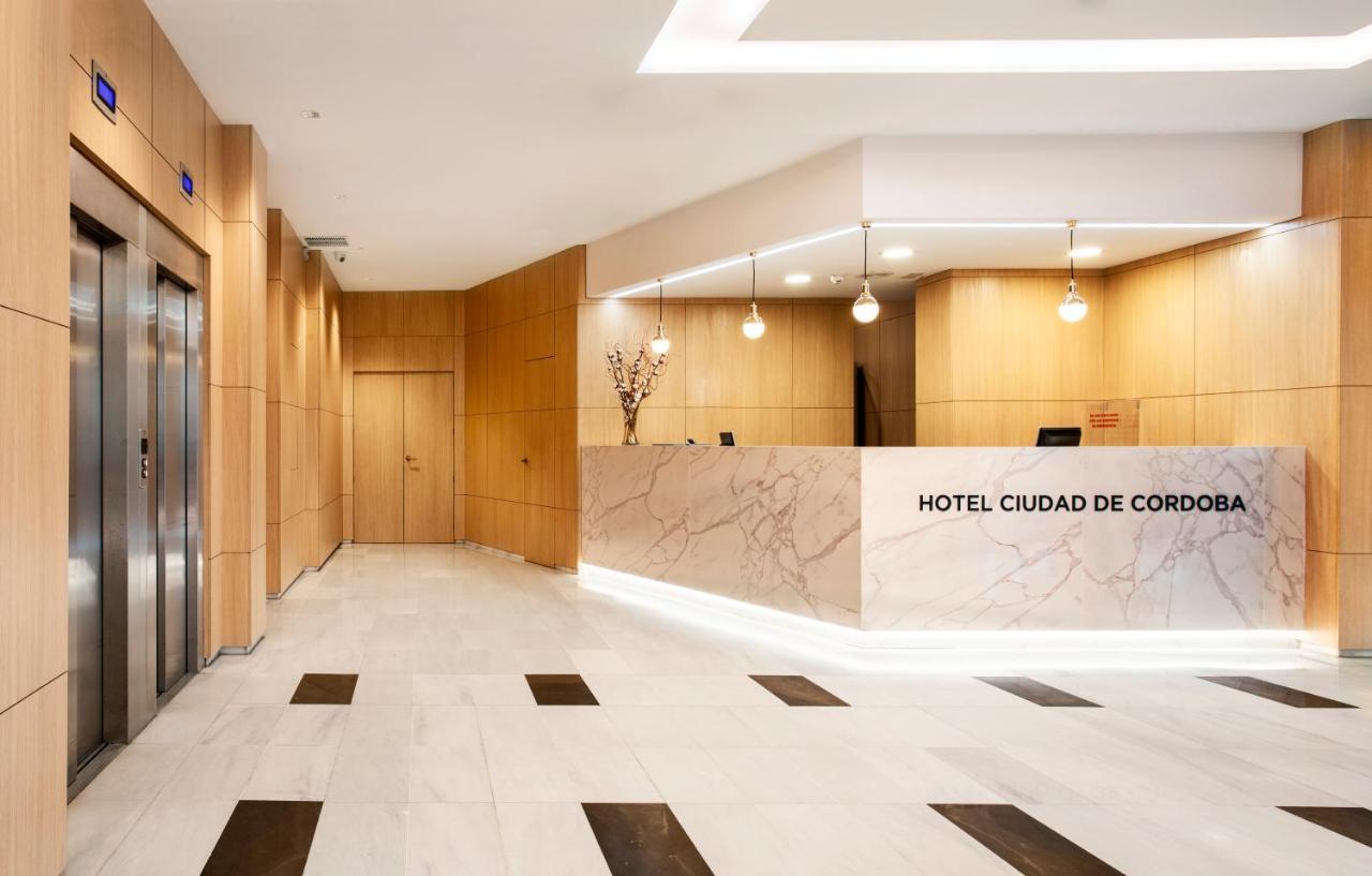 Exe Ciudad De Hotel