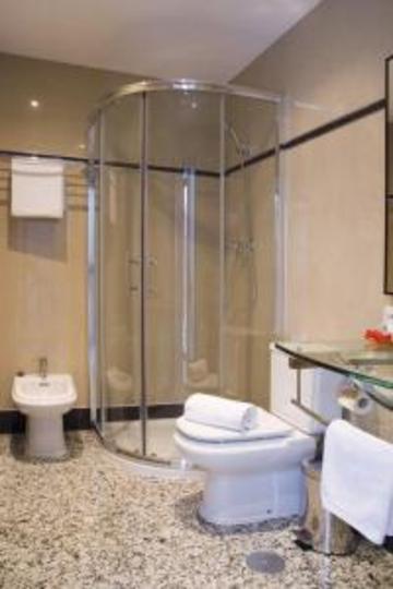 De Faroles Hotel 2*