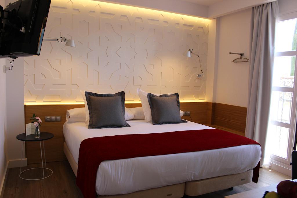 Boutique Caireles 2*