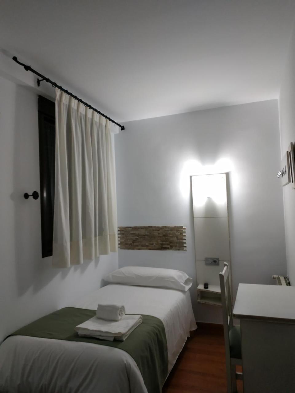 Hostal Esencia De Azahar *