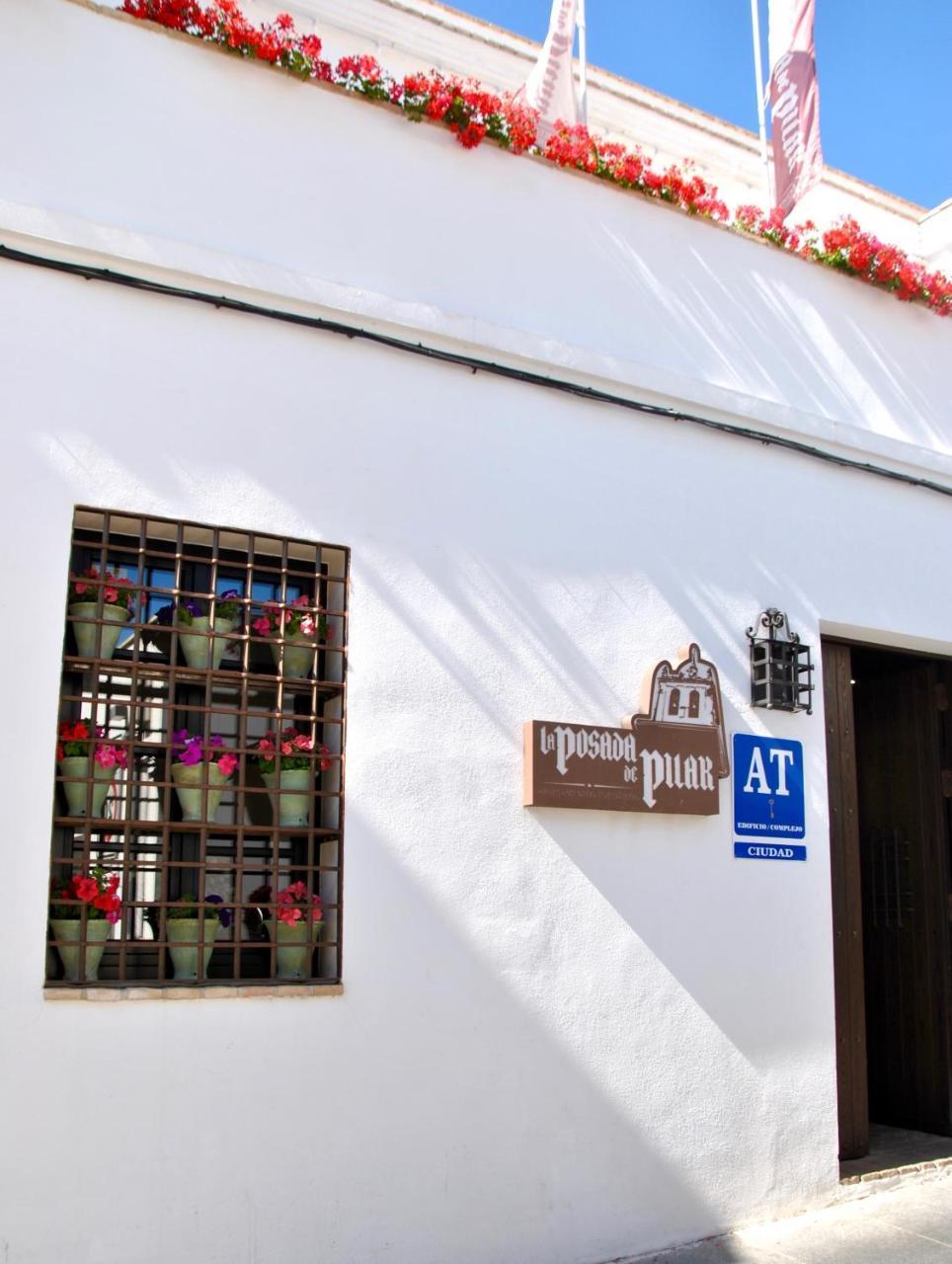 Aparthotel La De Pilar Cordoba