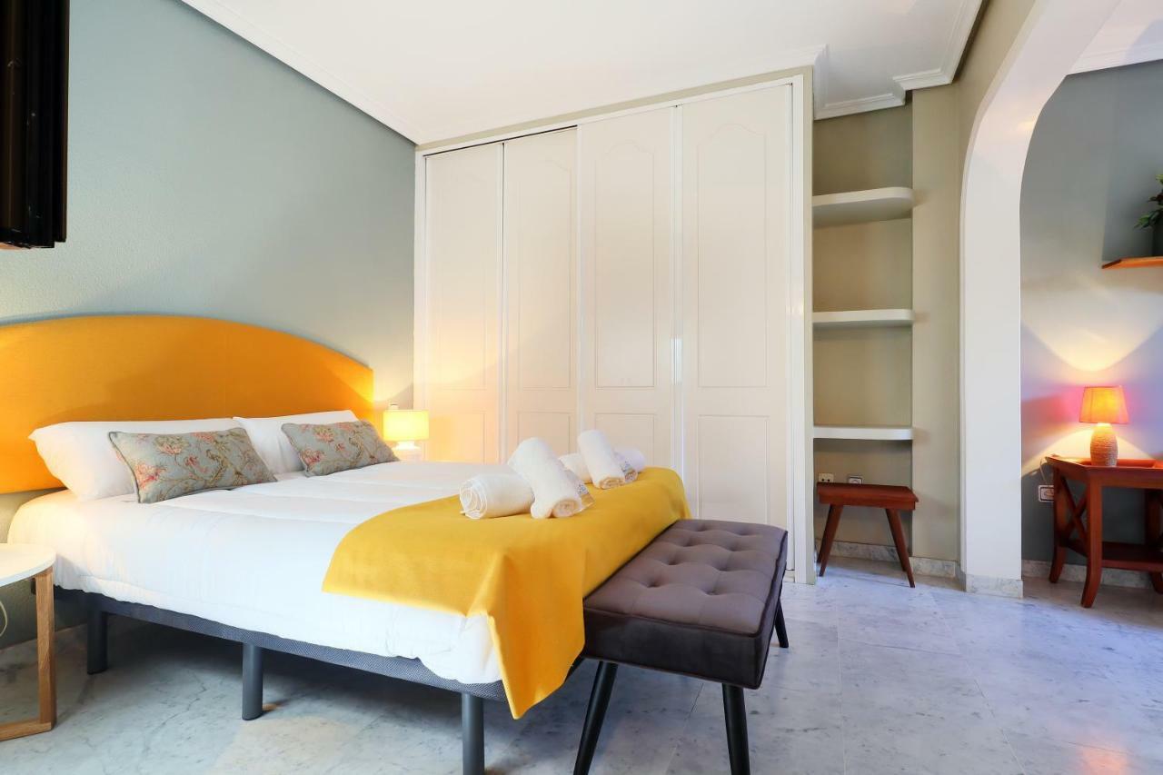 Arruzafilla Precioso Piso Con Piscina Y Cochera * Córdoba