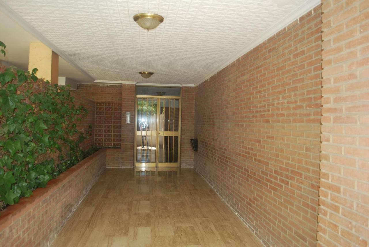 Piscina Y Parking Incluidos, Amplio Piso En Av. Manolete Apartamento *