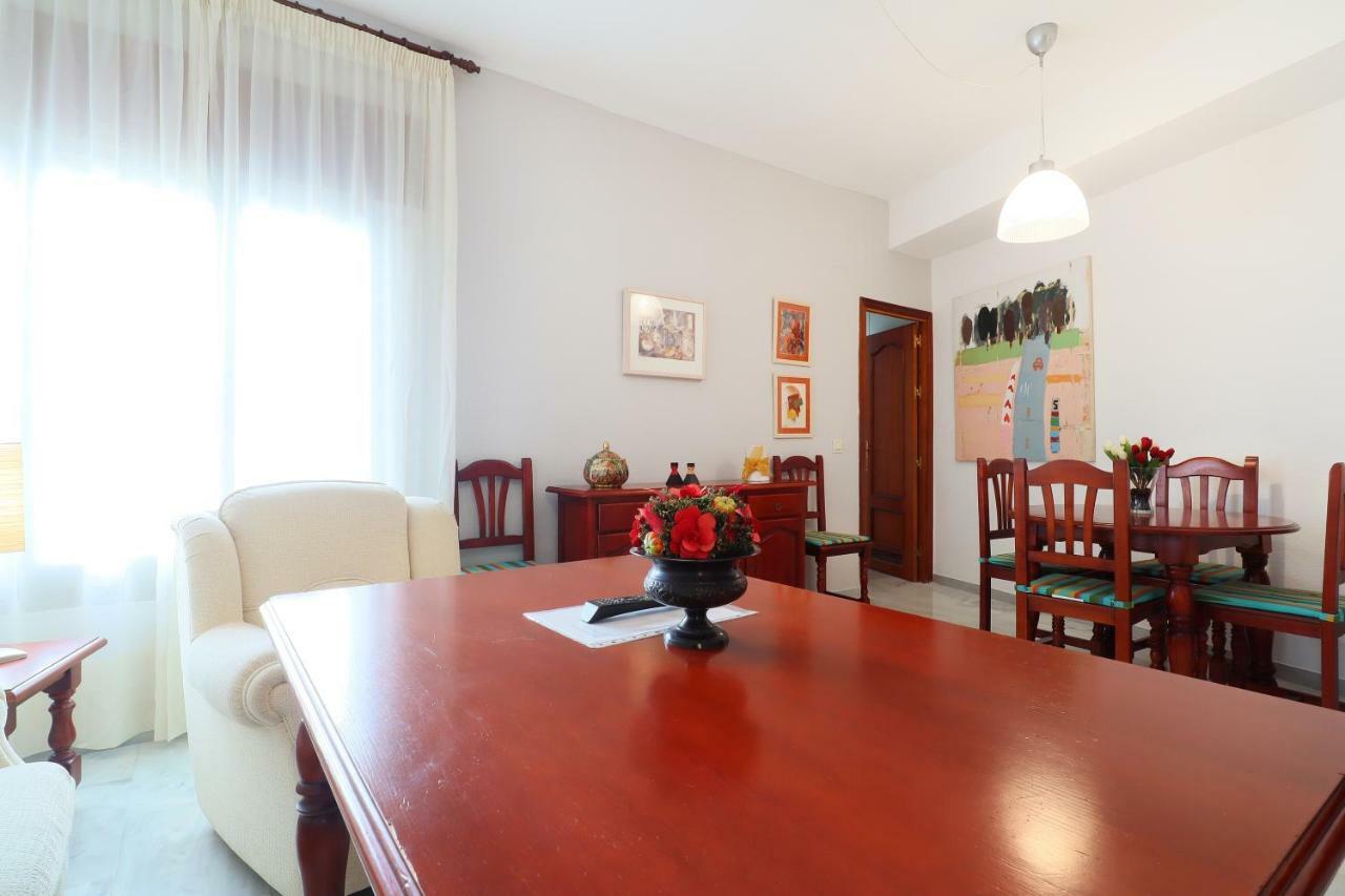 Cardenal Toledo & Free Parking Cordoba