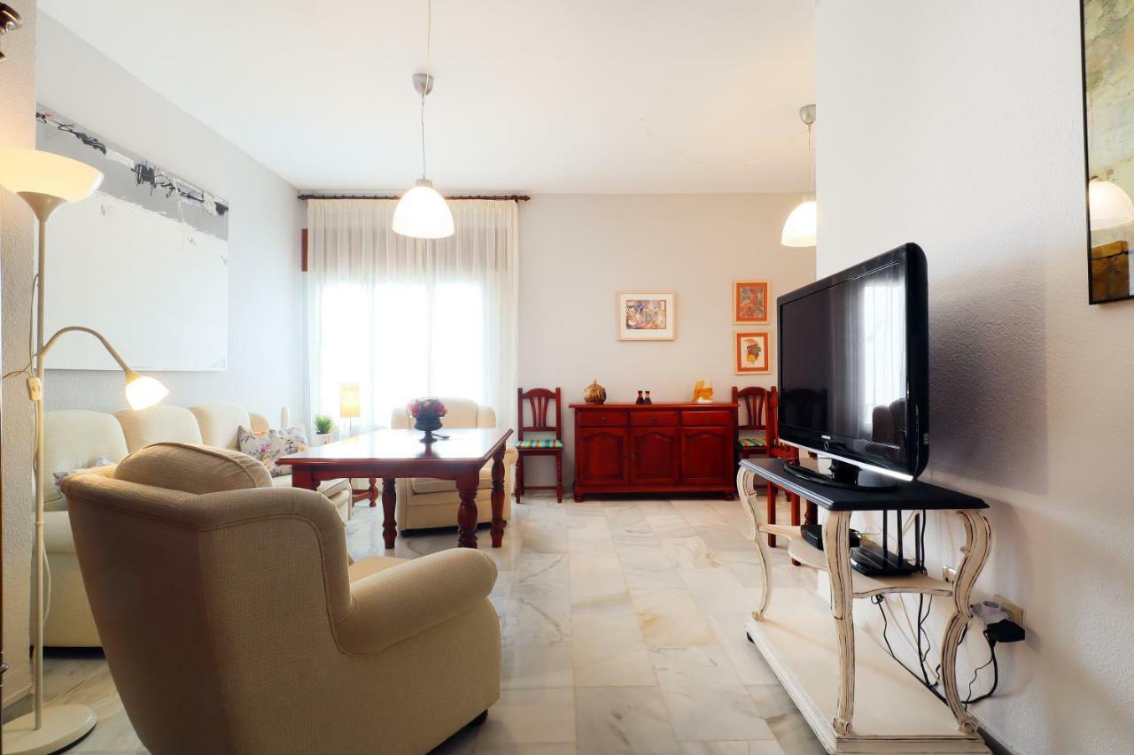Cardenal Toledo & Free Parking Apartment