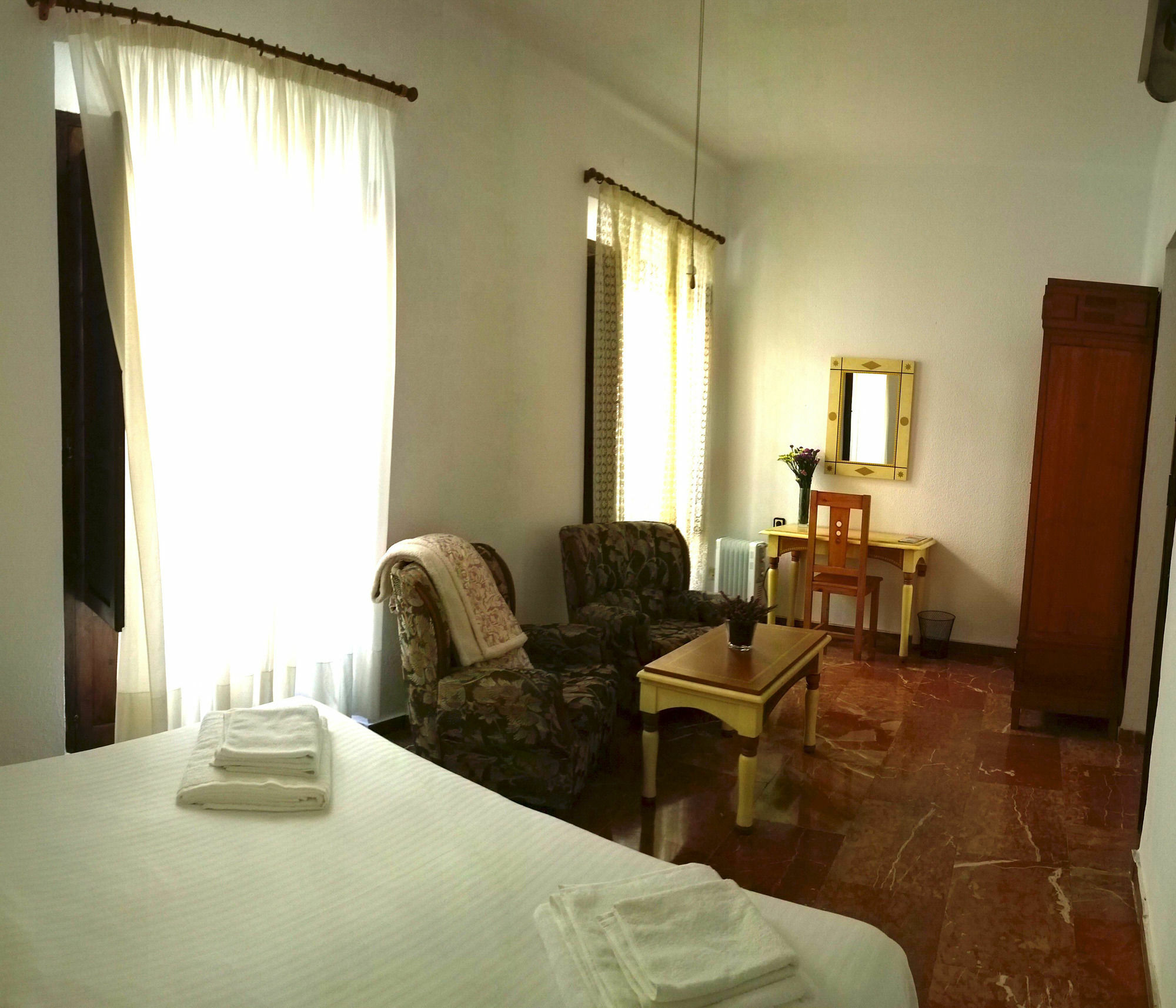Casa Patio De La Vega Pensión