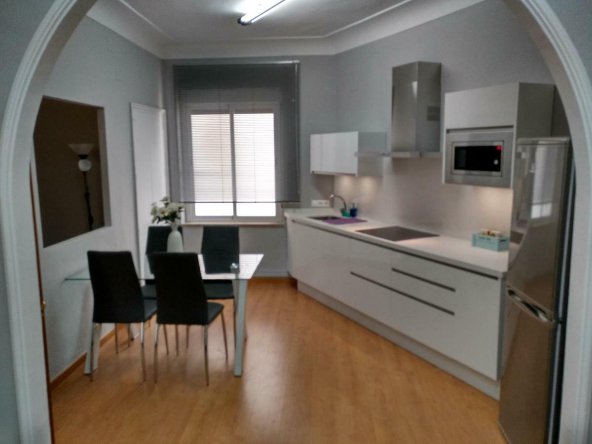 Apartment Eduardo Lucena 5, Alcazar Cordoba