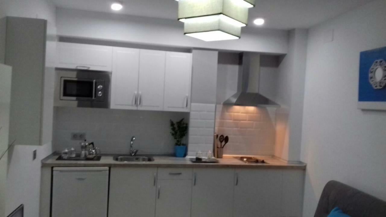 Pompeyos Apartment *