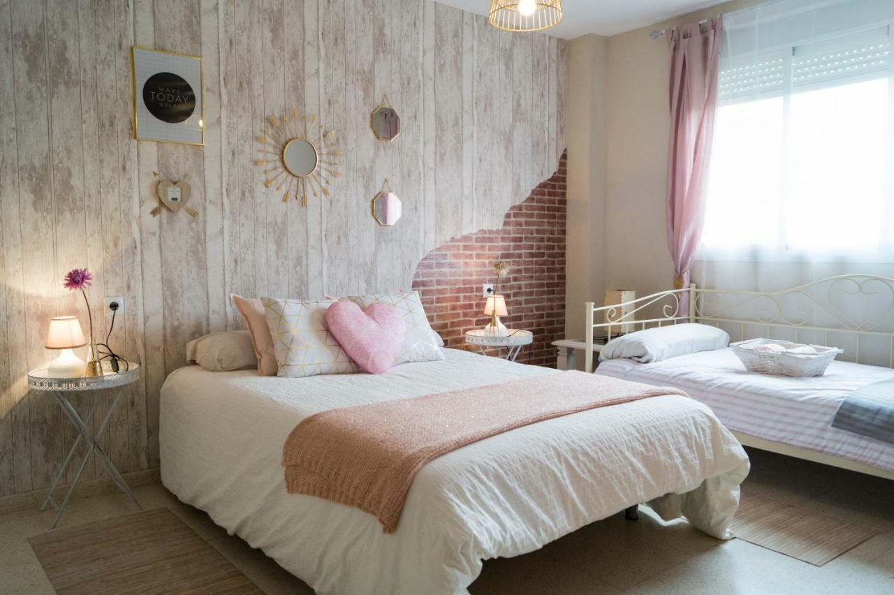 Rose Apartment *