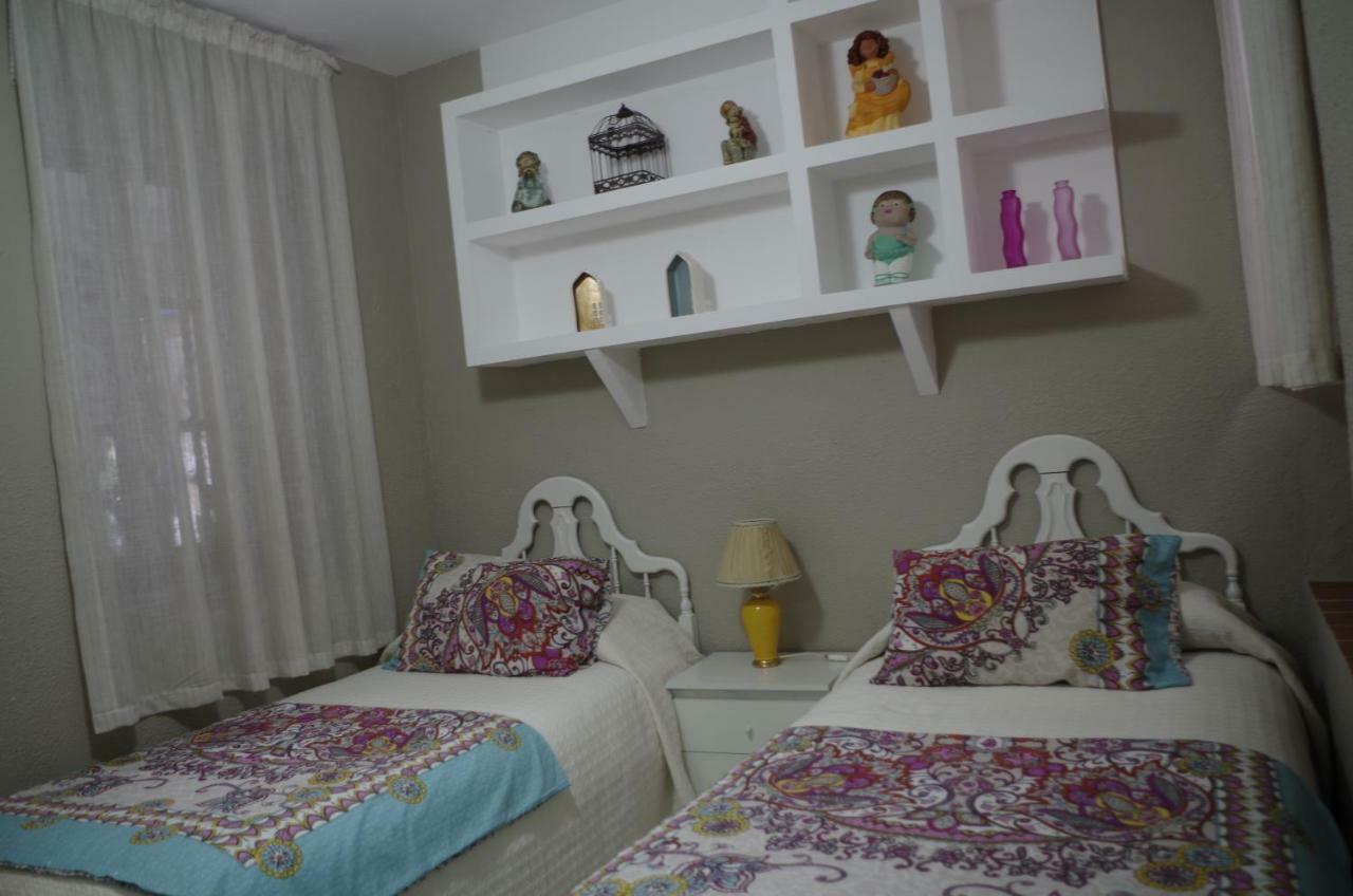 Apartamento Casa Típica De *