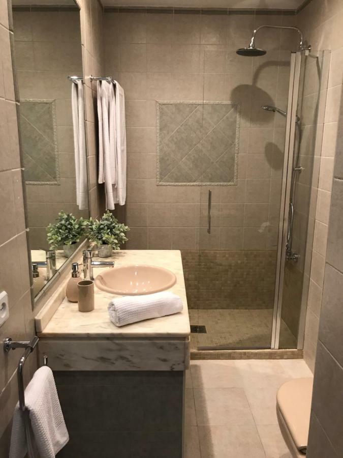 Apartment Doblas , Parking Gratis