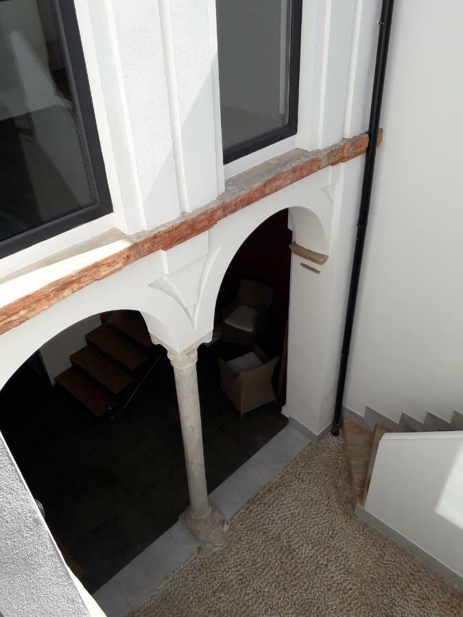 Patio De La Escalera - Agustin Moreno 46 Apartment