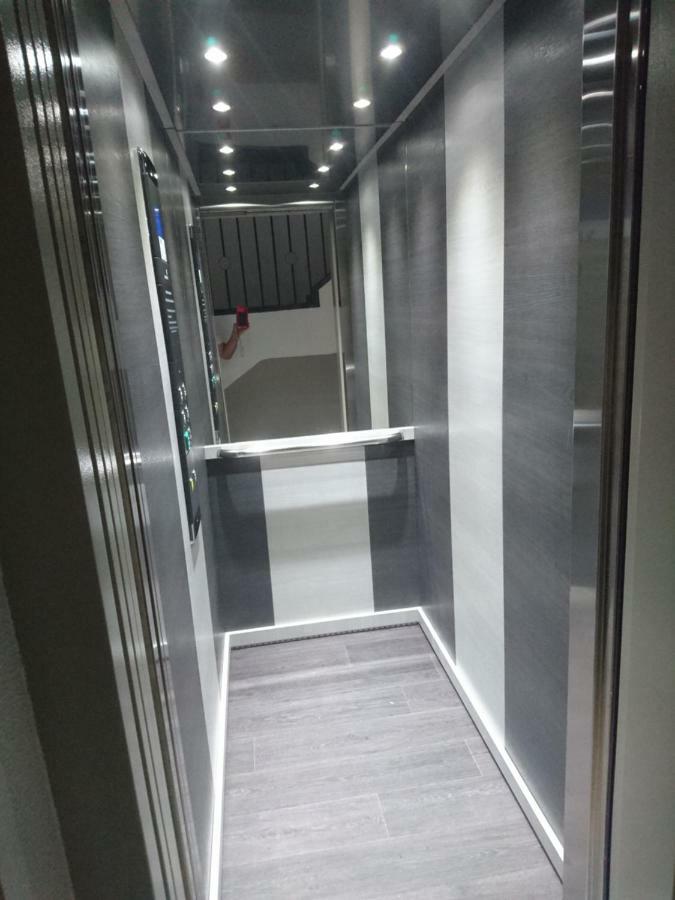 Con Parking Privado Gratis Incluido