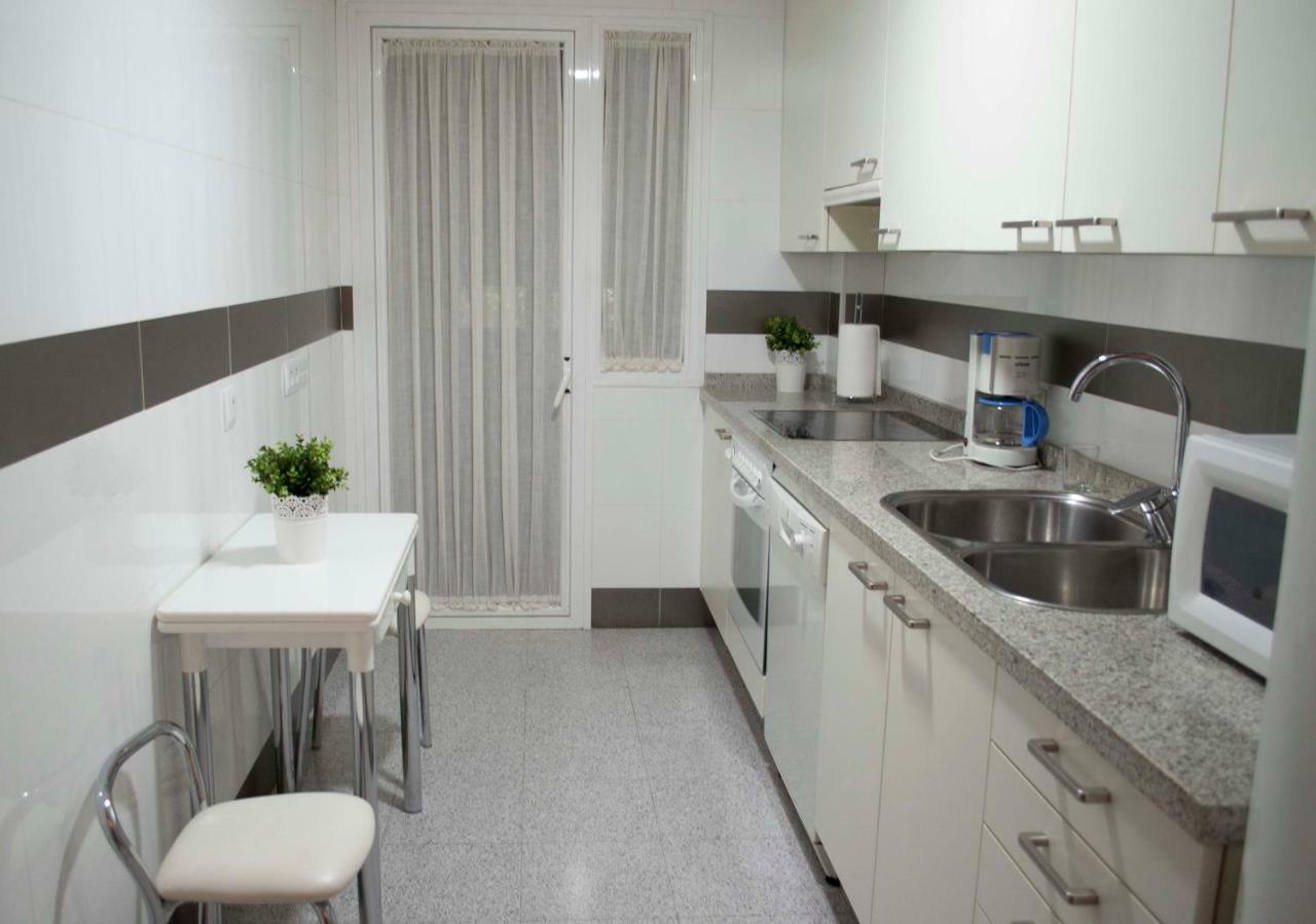 Apartamento Céntrico Con Parking Privado
