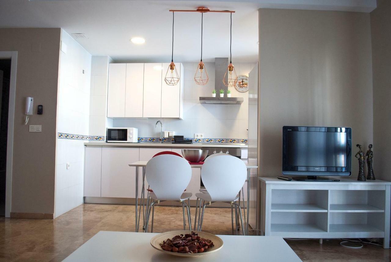 Luminoso Apartamento Con Parking Privado *