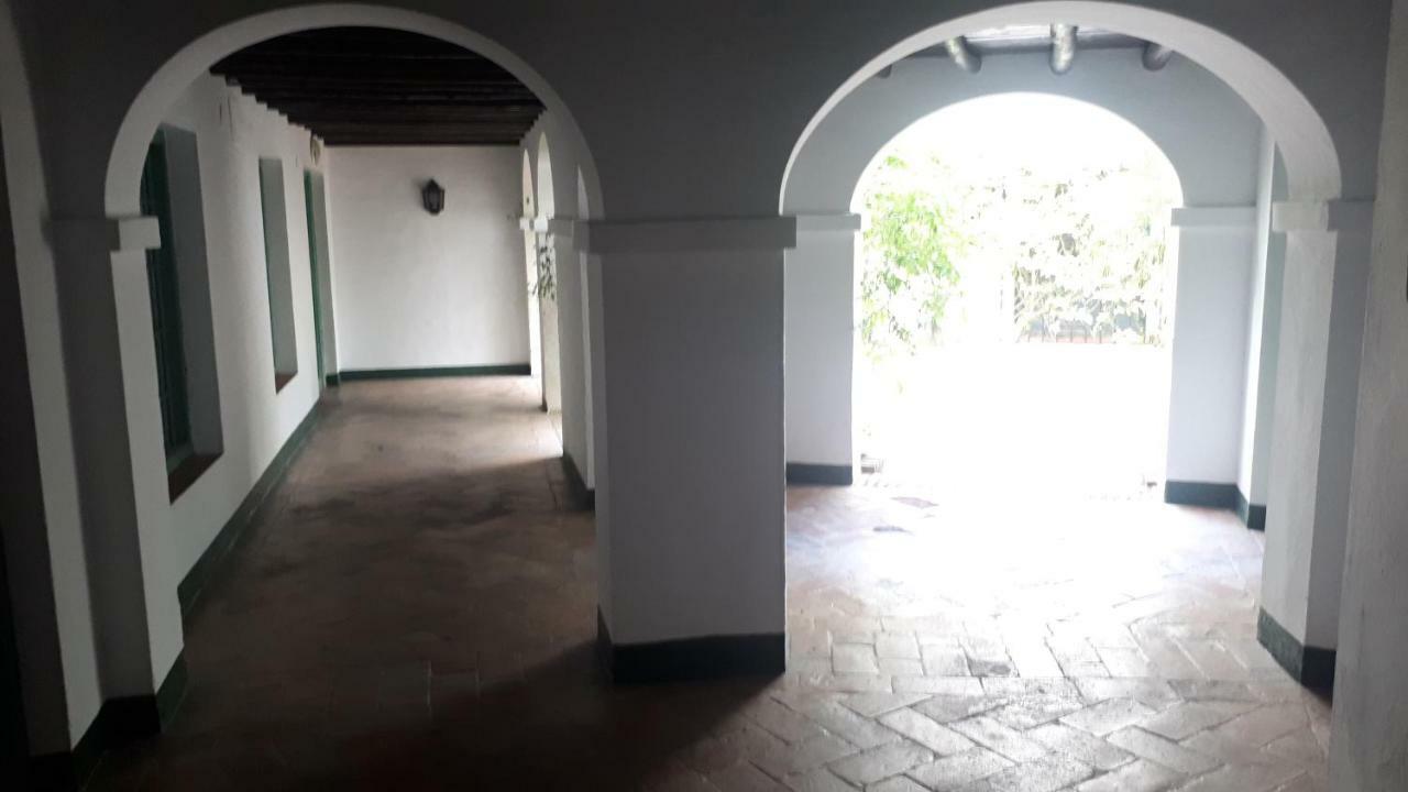 Juderia - Parking Apartment