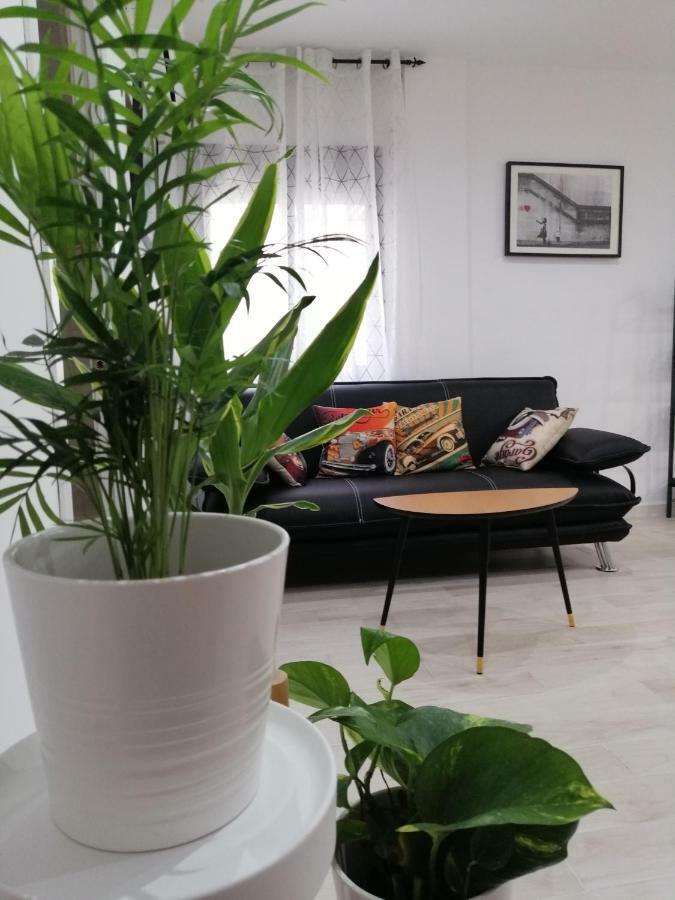 Apartamento Viana-elite Parking Wifi *