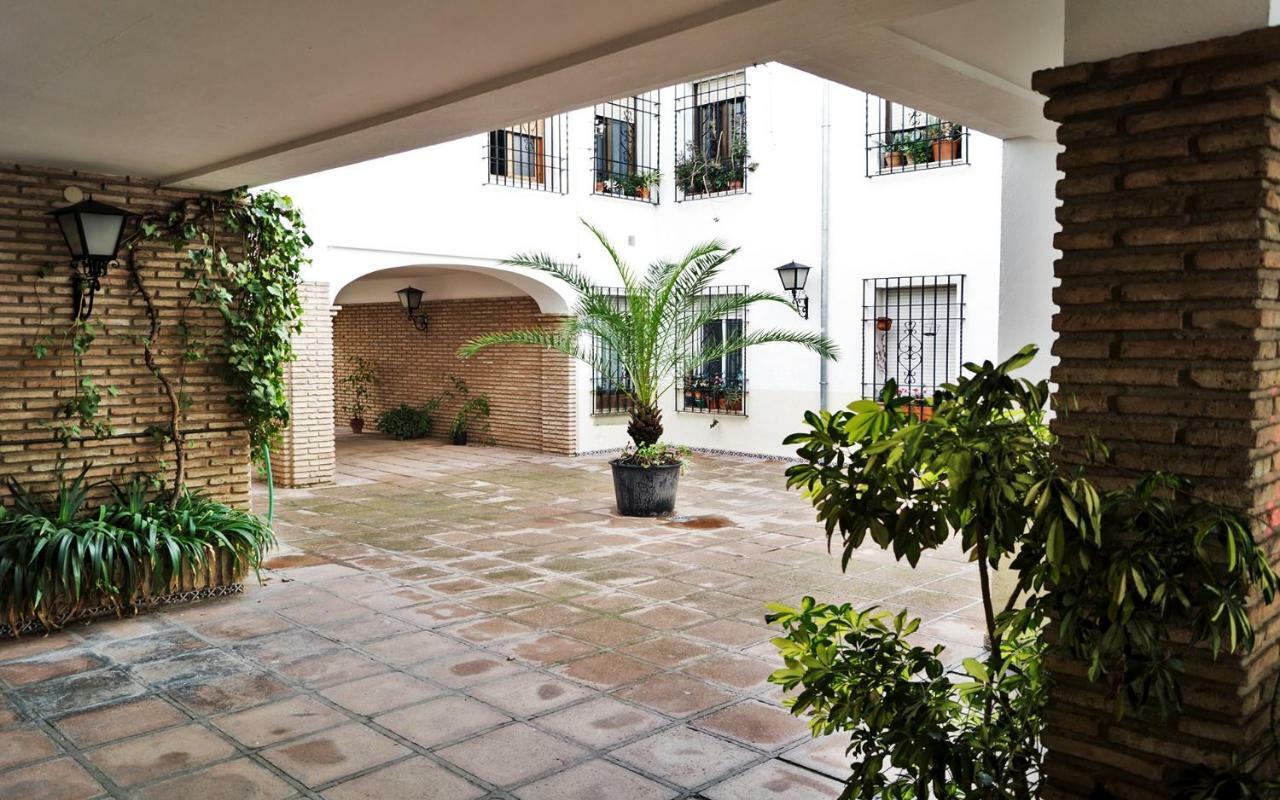 La Retama Del Alcazar * Cordoba