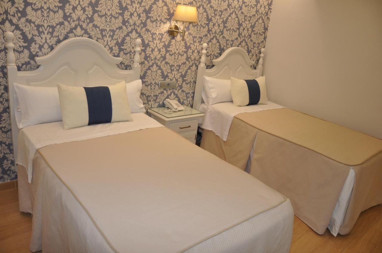 Hotel Selu 3*