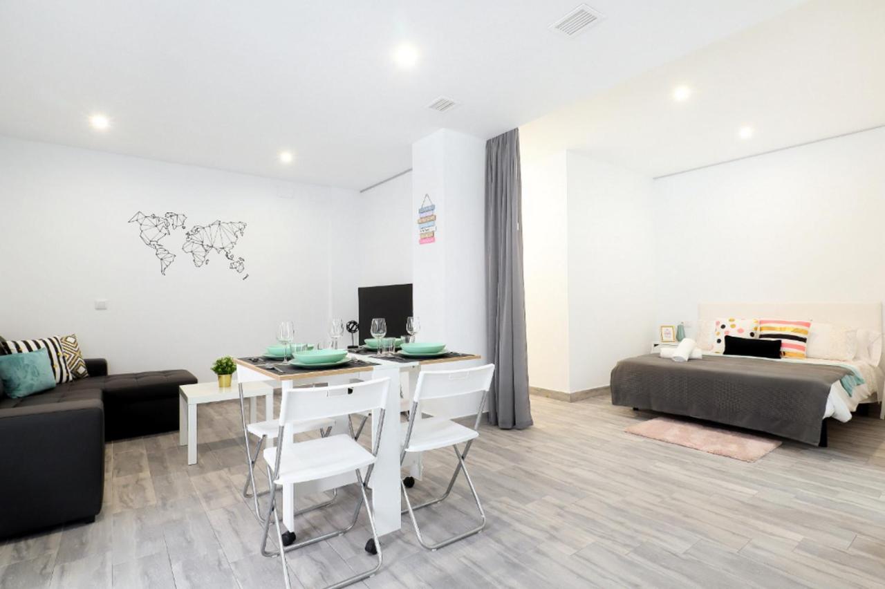 Acogedor Loft En Bajo Centrico Con Parking Wifi *