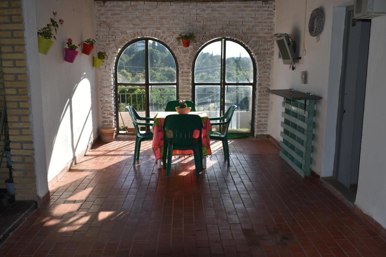 Rurales Las 2 Columnas Apartamento *