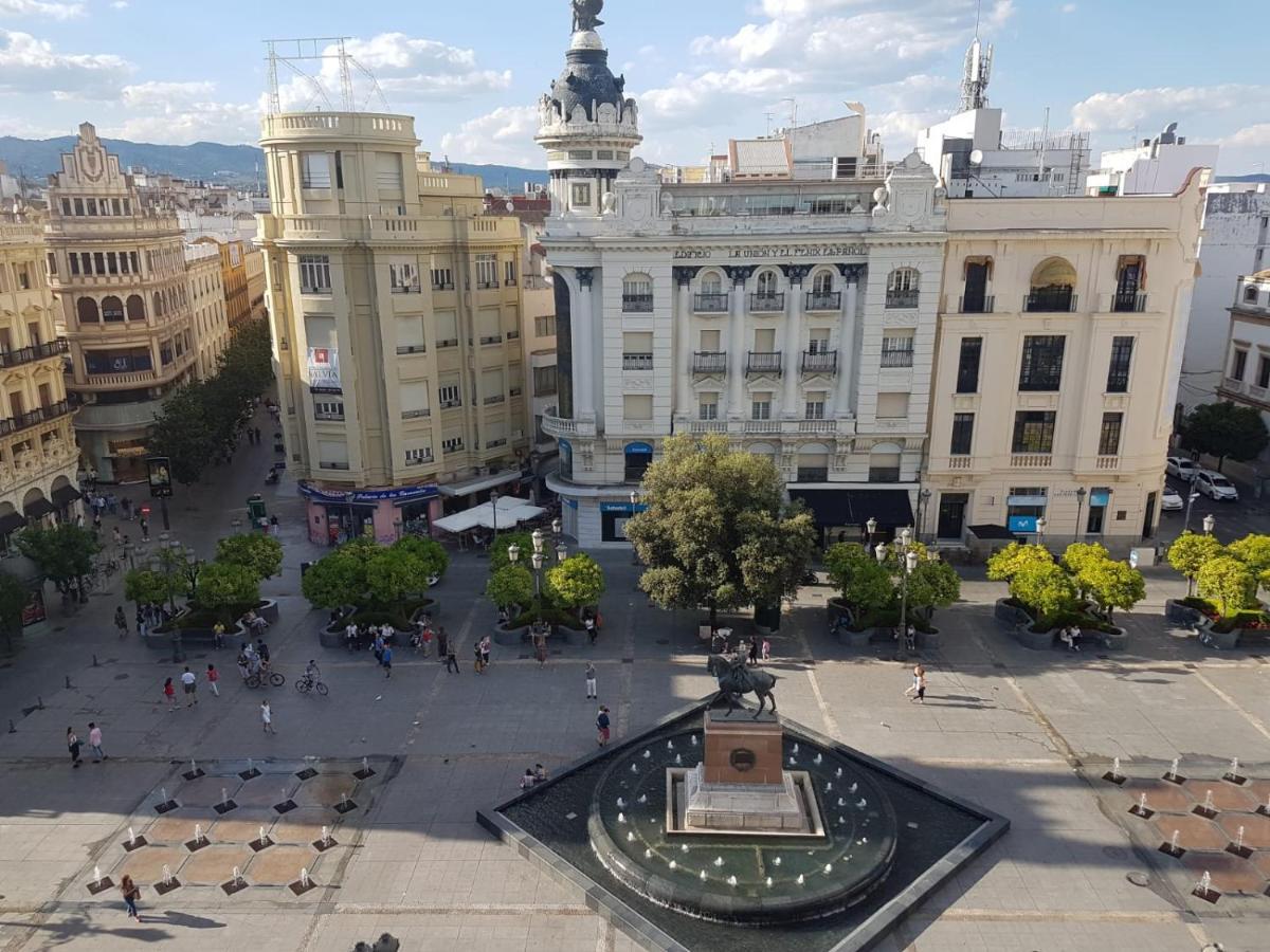 Atico Situado En Plaza De Las Tendillas *