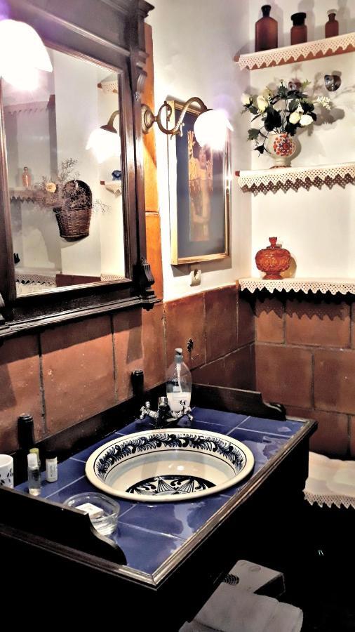 Casa Con Encanto Y Jardin * Córdoba