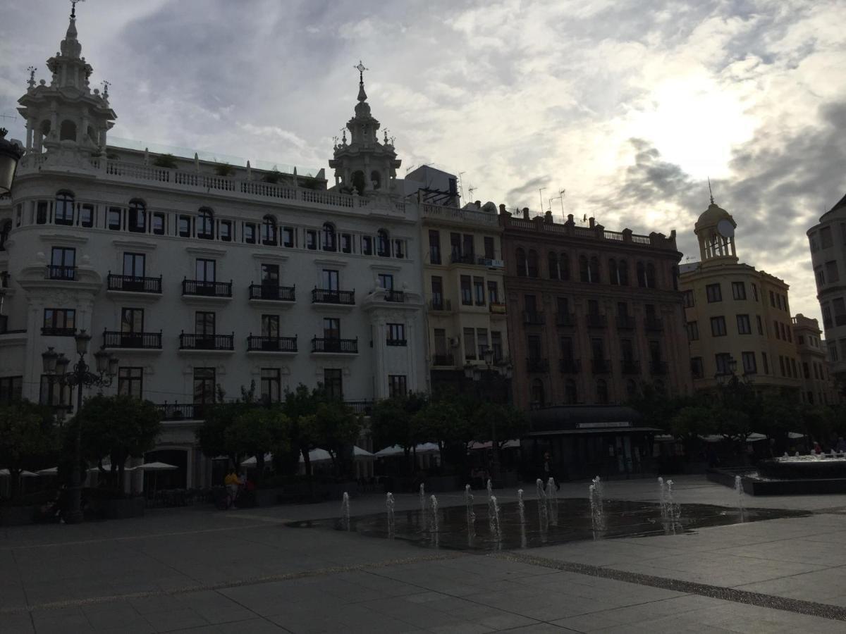 Plaza De La Corredera Apartment *