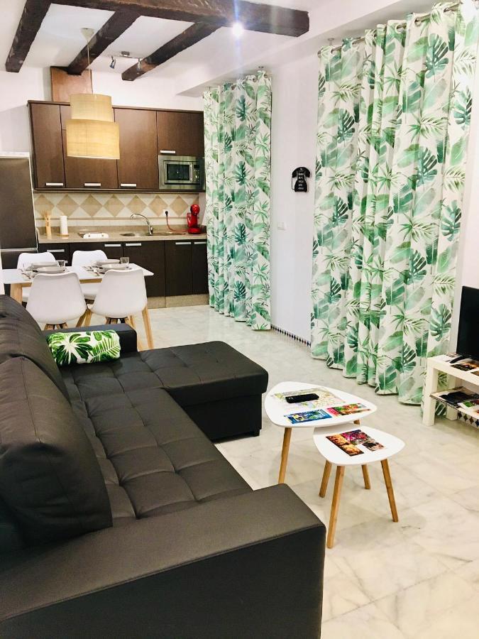 Apartamento Dúplex Con Encanto En Centro Histórico De Córdoba. La Corredera.