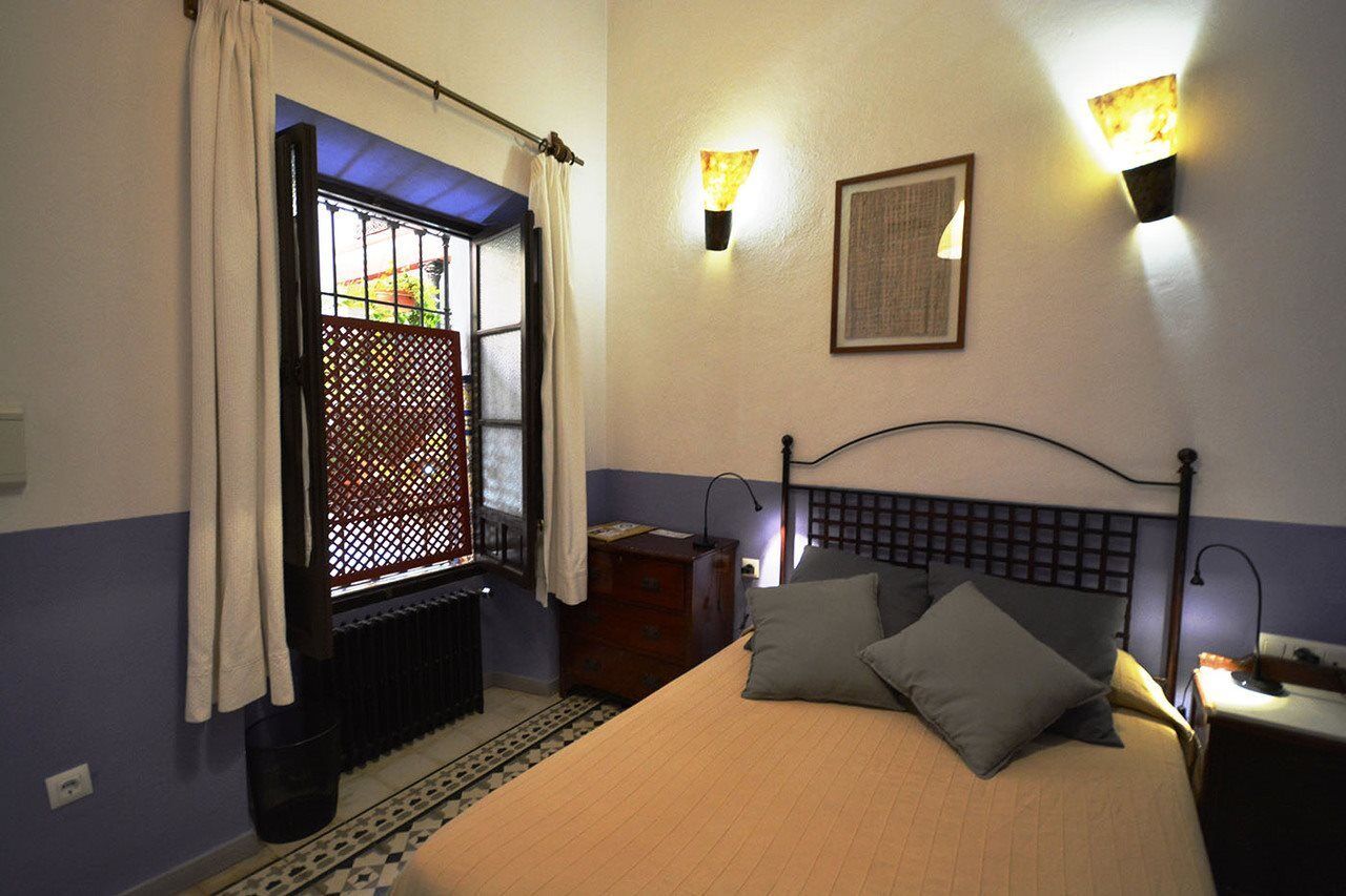Casa De Azulejos Hotel 2*