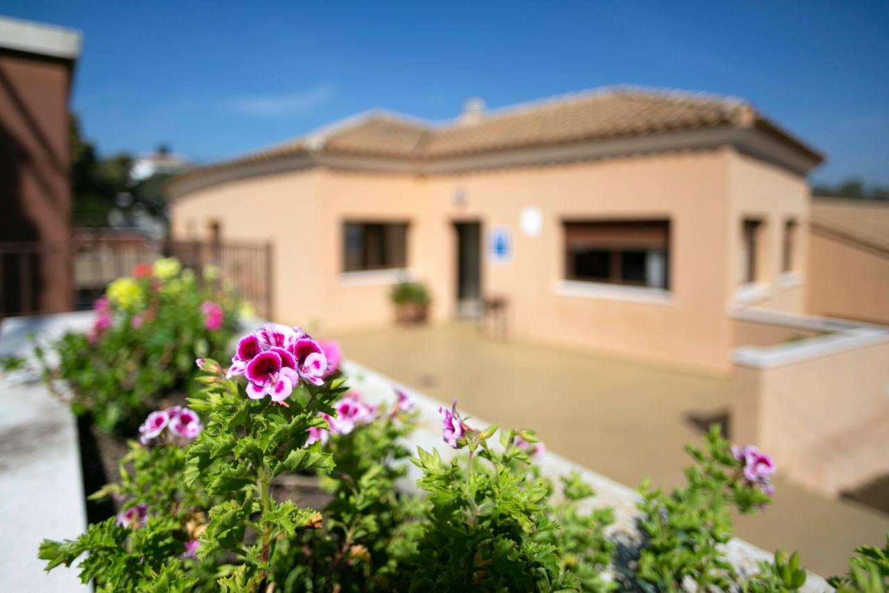 Turísticos La Castilleja Apartamento *